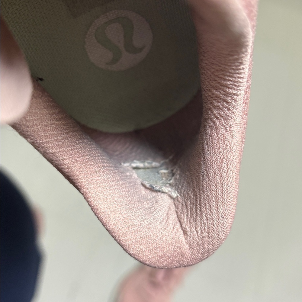 Lululemon Athletica Blissfeel 2 Running Shoe Mink Berry Size 8.5 - Picture 16 of 16